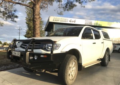 IRONMAN 4X4 ML-MN TRITON BULLBAR